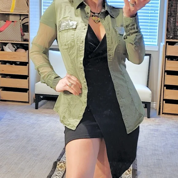 Guess camo mesh chiffon sleeves shirt - Picture 14 of 15